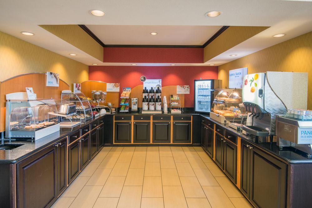 Holiday Inn Express Hotel & Suites Wauseon By Ihg Eksteriør billede