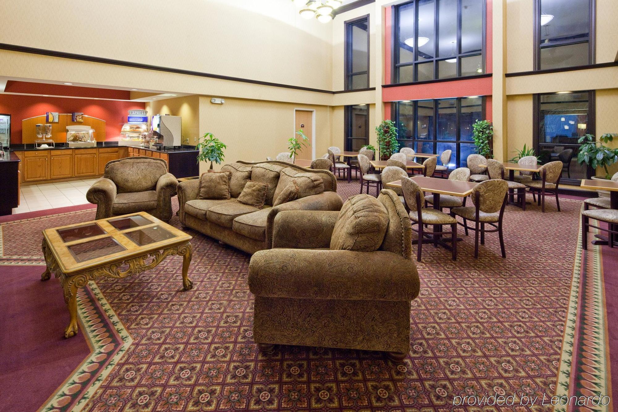 Holiday Inn Express Hotel & Suites Wauseon By Ihg Eksteriør billede