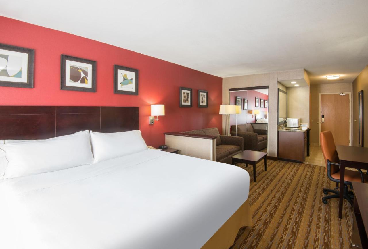 Holiday Inn Express Hotel & Suites Wauseon By Ihg Eksteriør billede